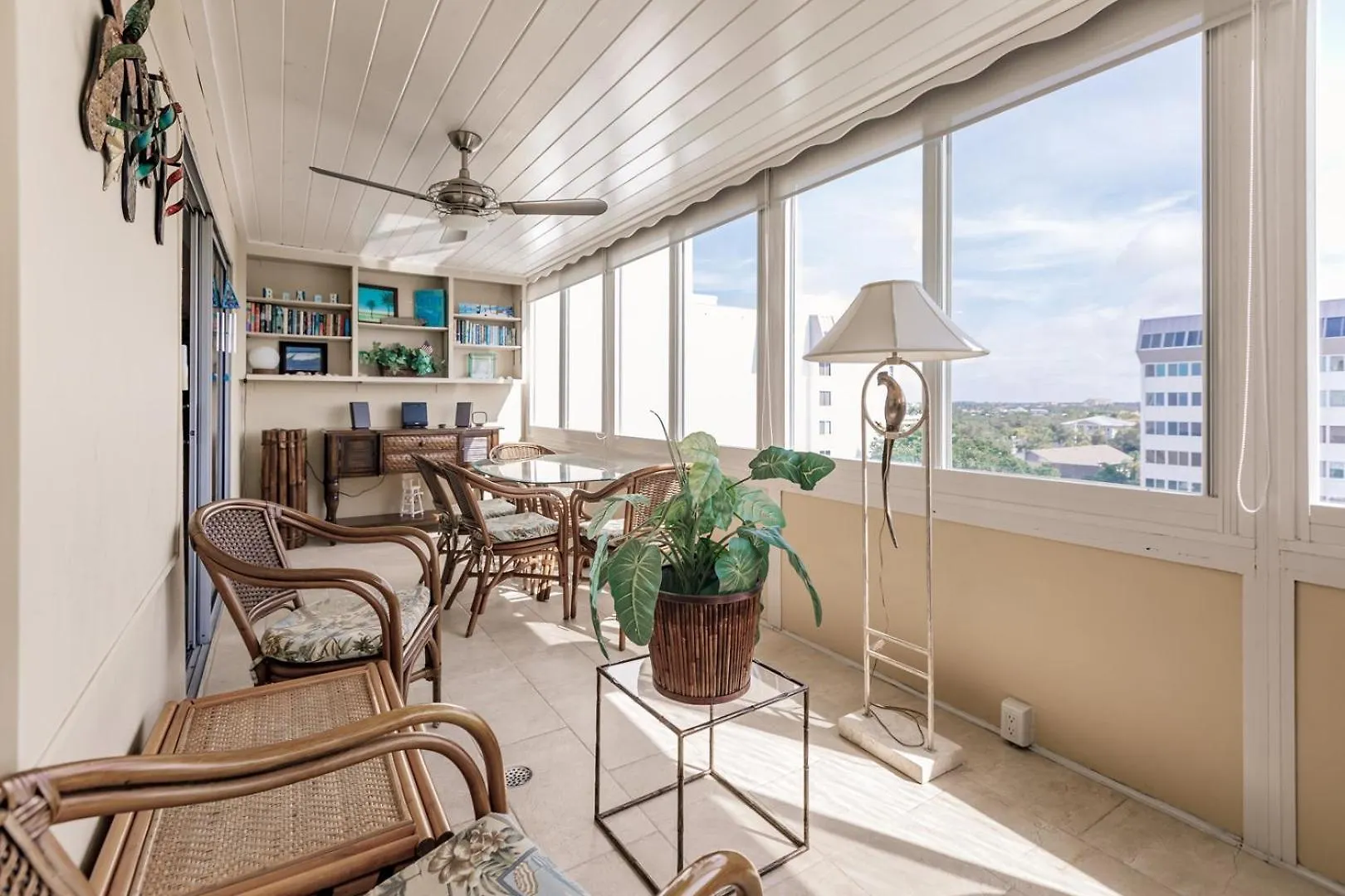 1055-607 Pond View High Rise With Remodeled Kitchen Casa vacanze Sarasota