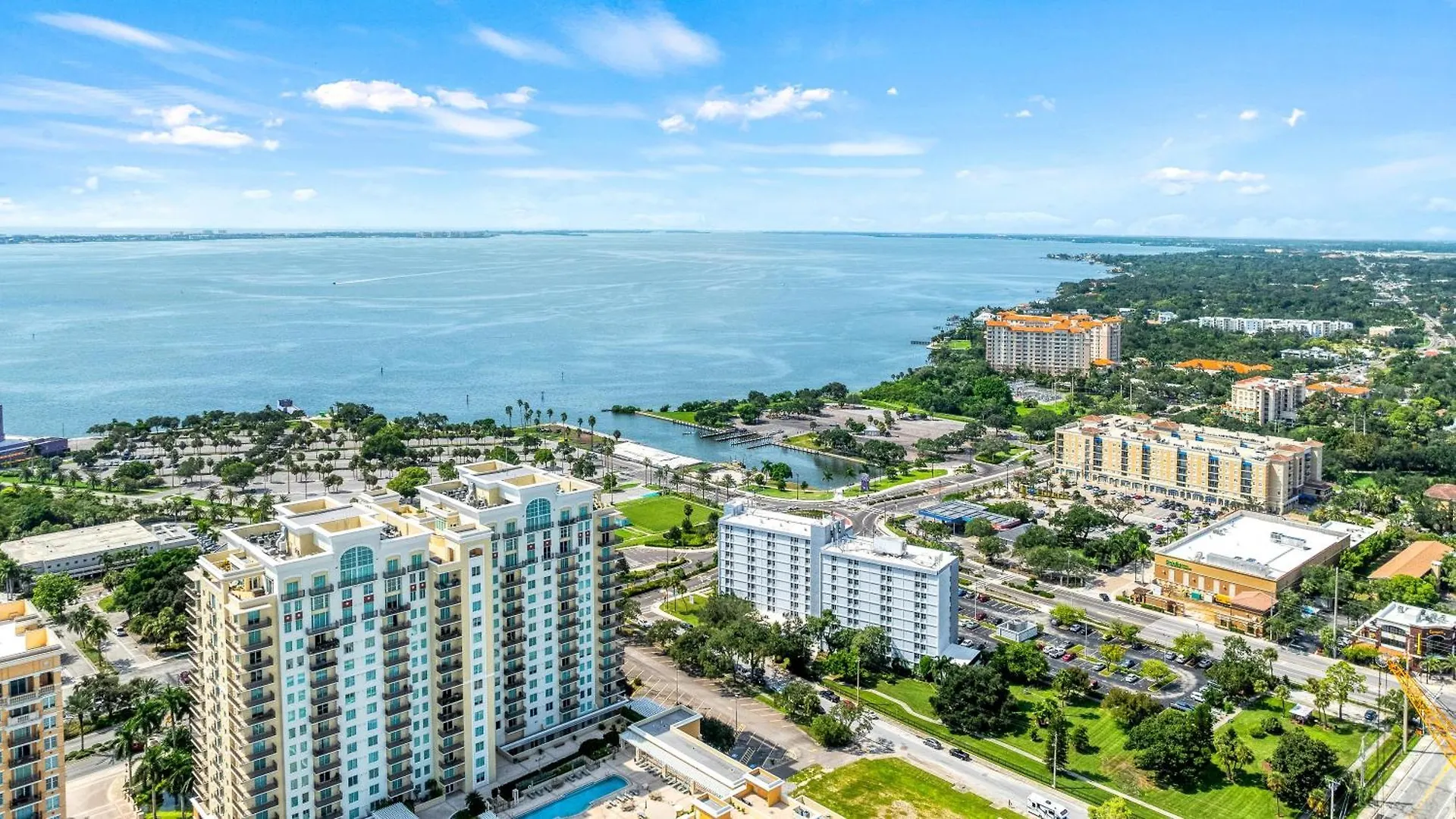Apartment Cityside - 239 *