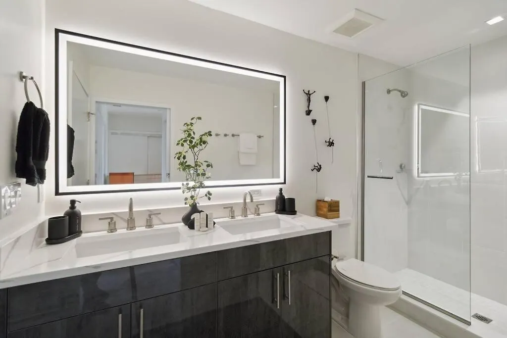 Apartment Rosemary District With Patio And In Walking Distance To Downtown And Bay Park