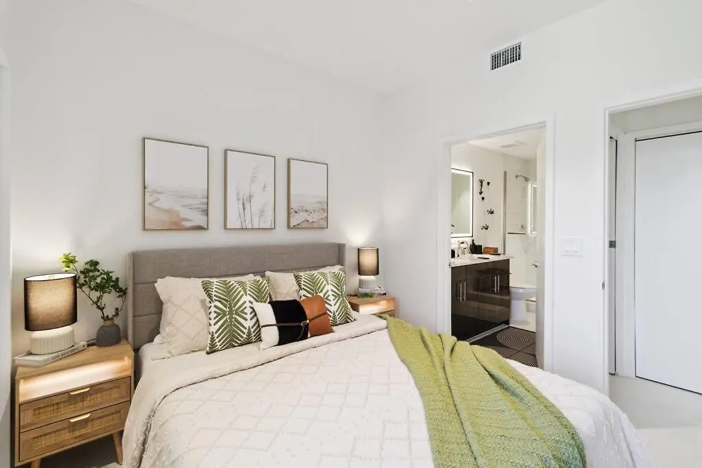 Rosemary District With Patio And In Walking Distance To Downtown And Bay Park * Sarasota