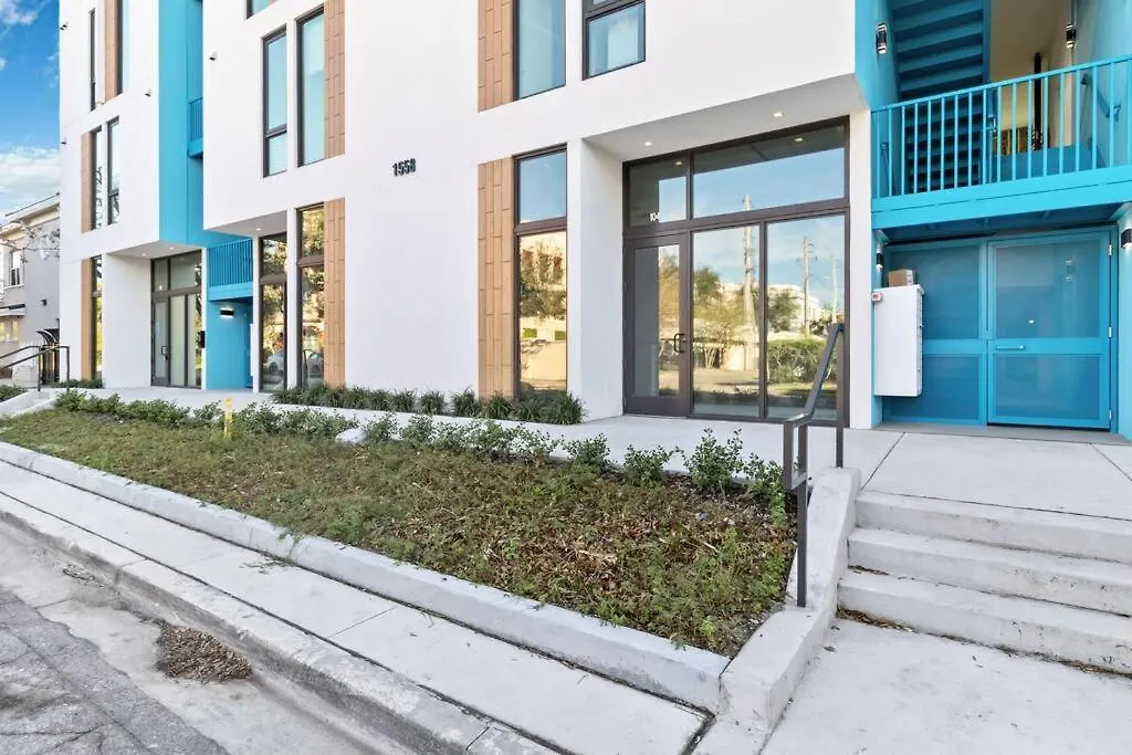 Apartment Rosemary District With Patio And In Walking Distance To Downtown And Bay Park *