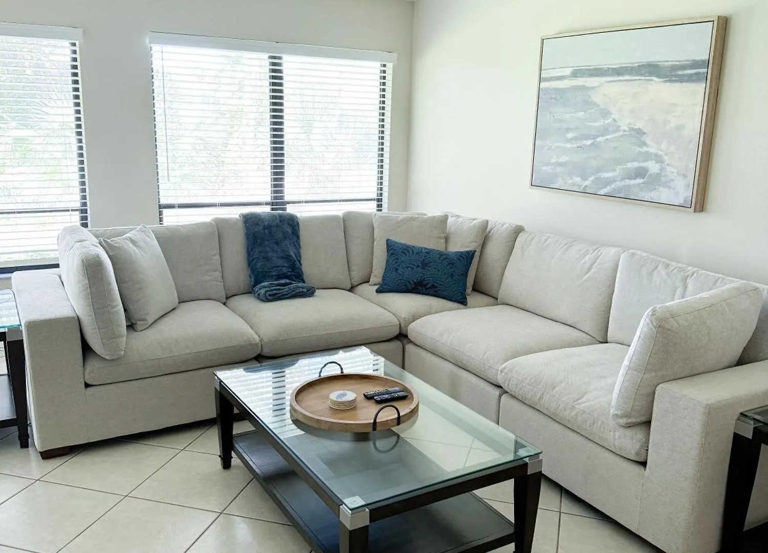 Newly Updated 2br 2ba Style Getaway With Heated Pool Holiday home *