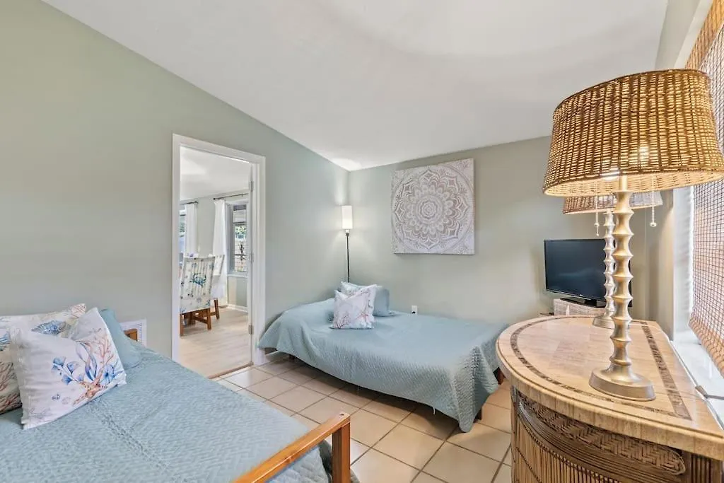 15 Min From Siesta Holiday home