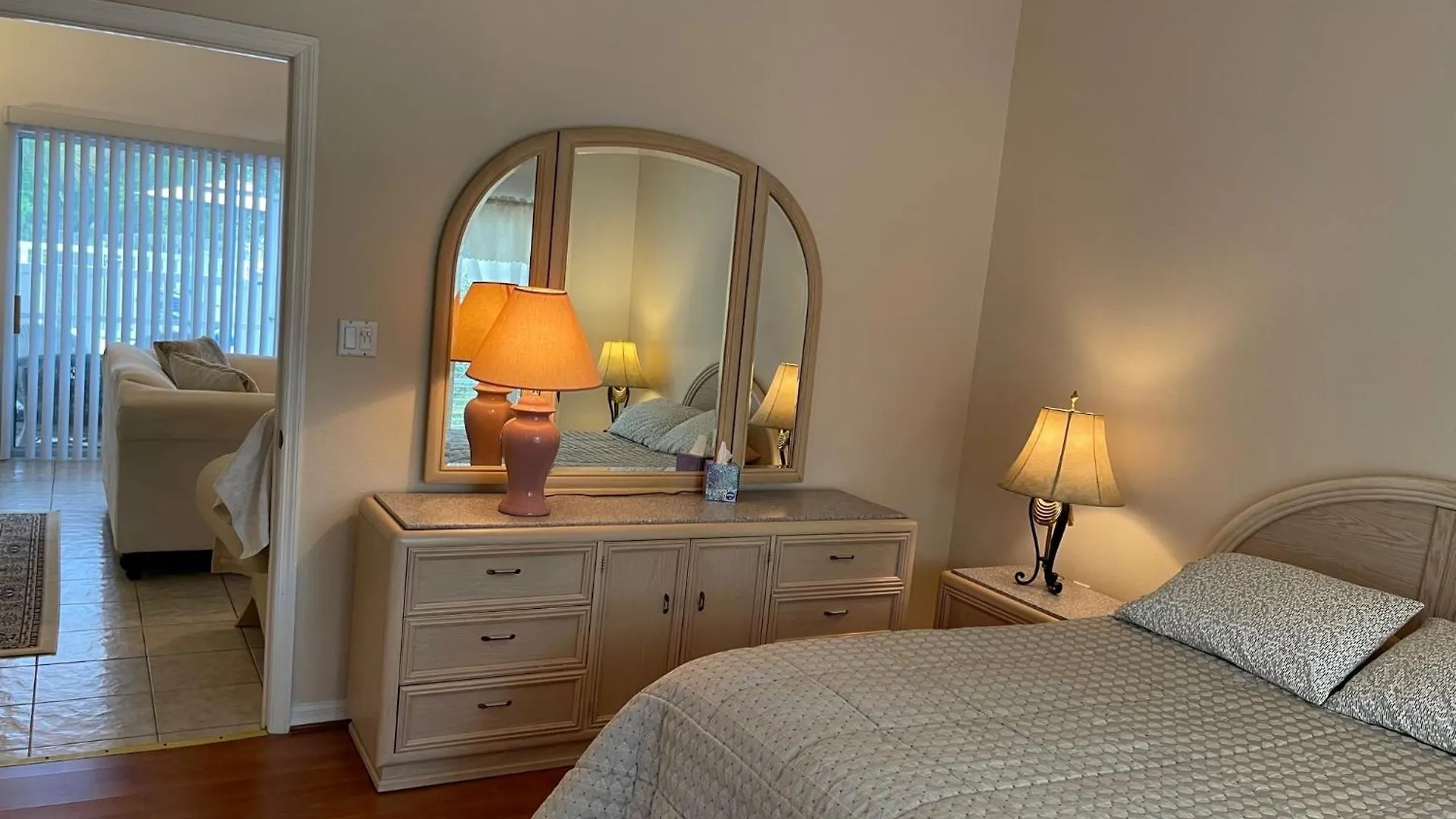 Siesta Key Gateway * Sarasota