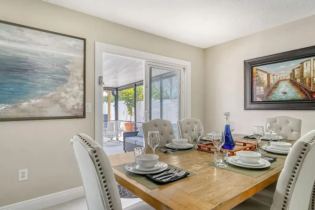 Beautiful - Oasis Backyard With Heat Pool * Sarasota