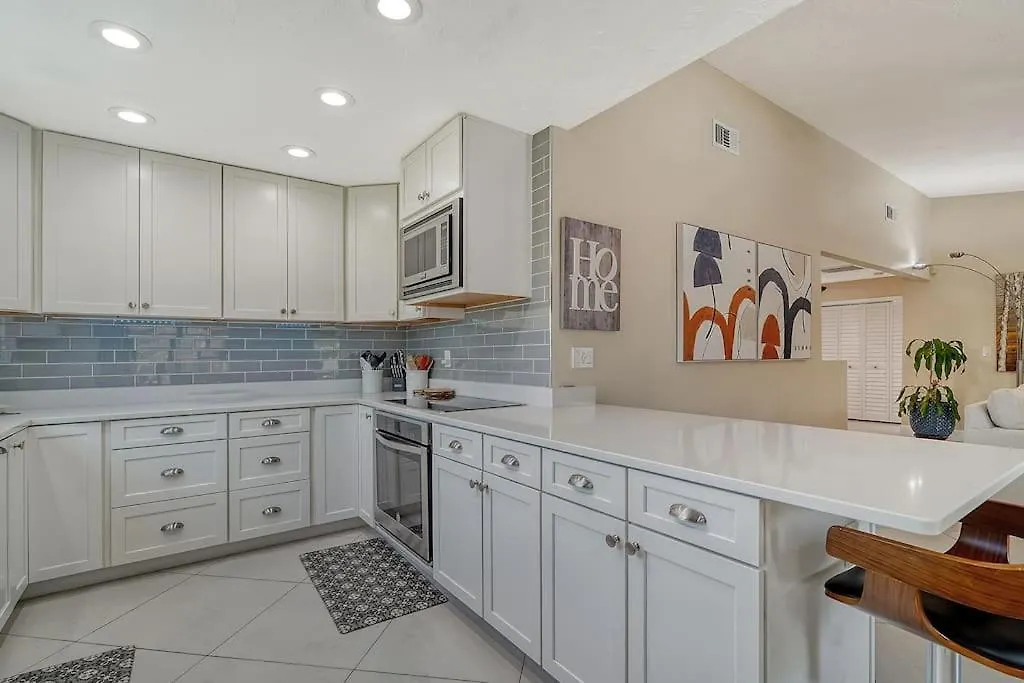 Beautiful - Oasis Backyard With Heat Pool Holiday home Sarasota