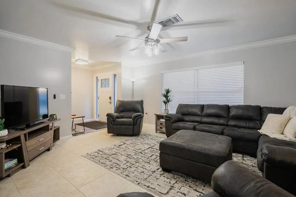 Beautiful Oak View Manor - Siesta & Legacy Trail Holiday home Sarasota