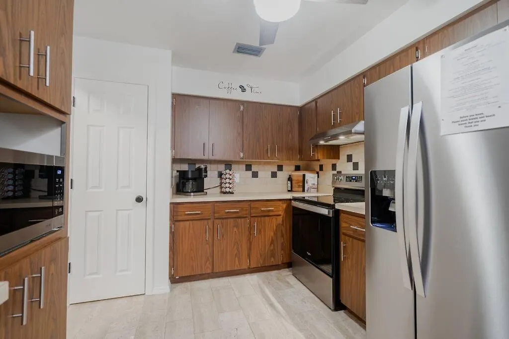 Beautiful Oak View Manor - Siesta & Legacy Trail Holiday home