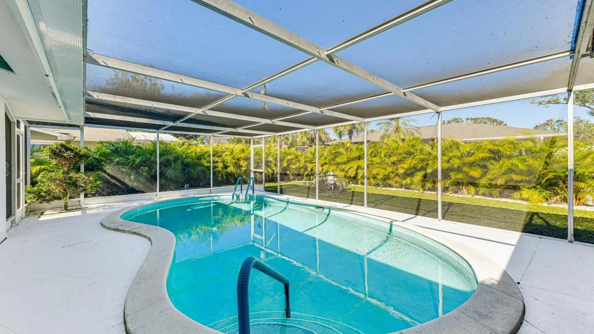 Swinging 60s Lanai With Private Pool * Sarasota