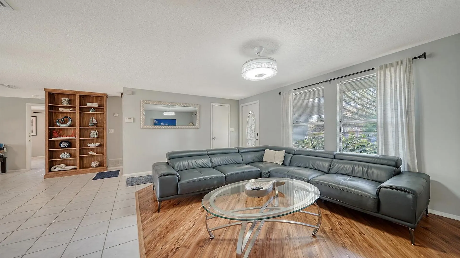 Short Walk To Beach, Restaurants, Bars, Fun & Holiday home Sarasota