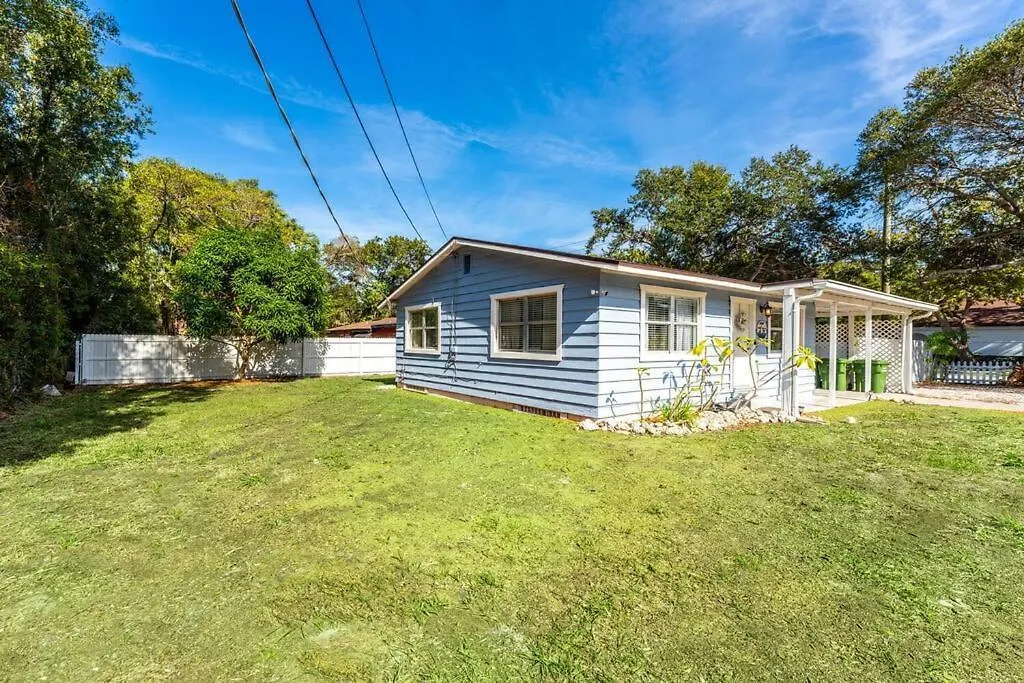 10 Min Lido Key ~coastal Hideout Holiday home