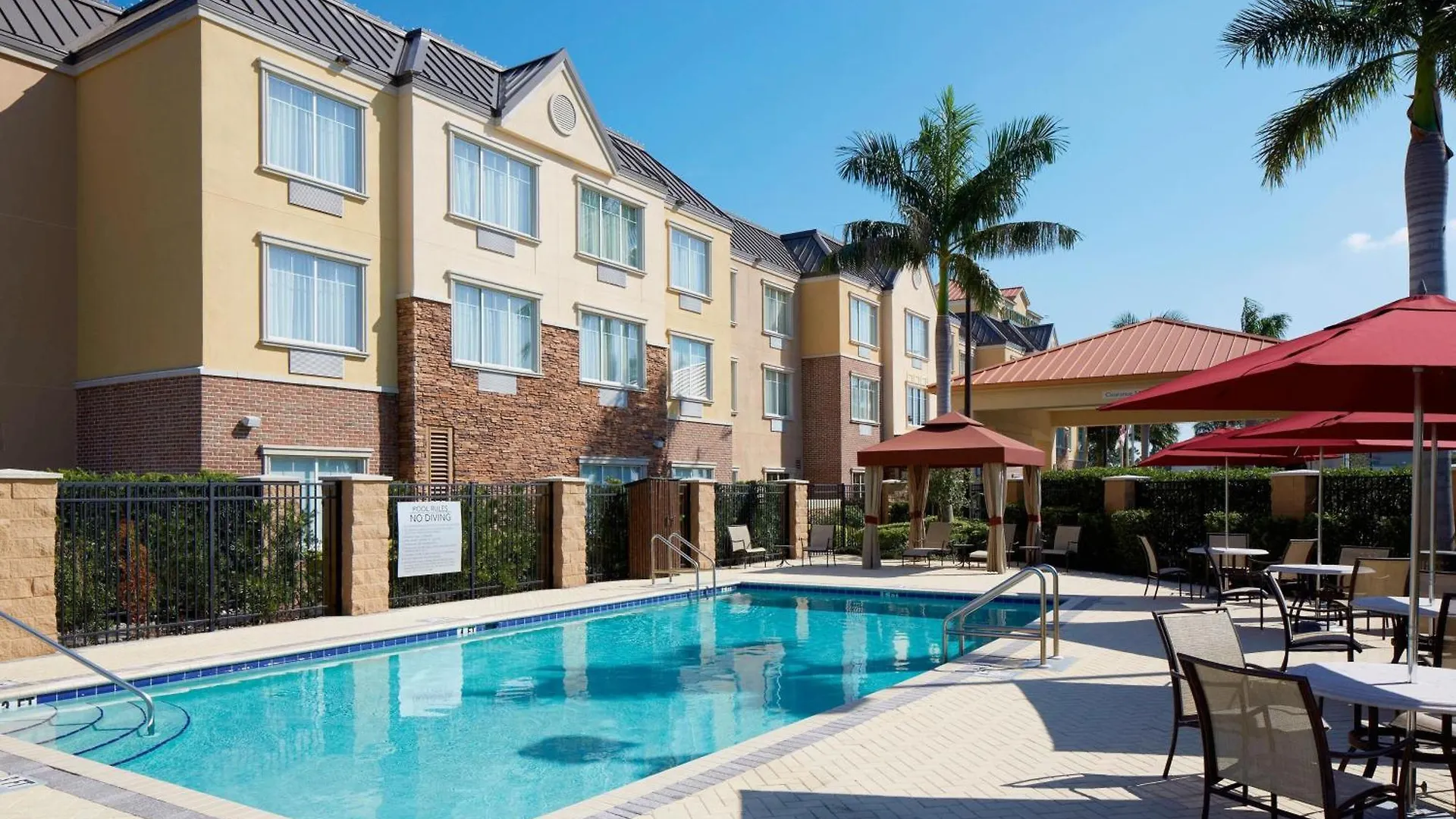 Courtyard By Marriott At Town Center 3* Sarasota