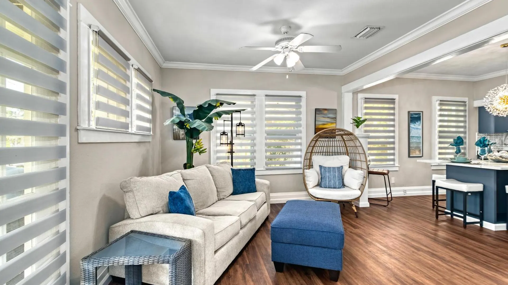 - 1745 Holiday home