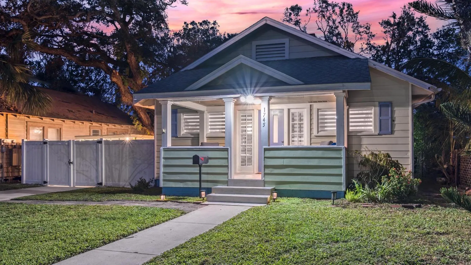 Holiday home - 1745 Sarasota