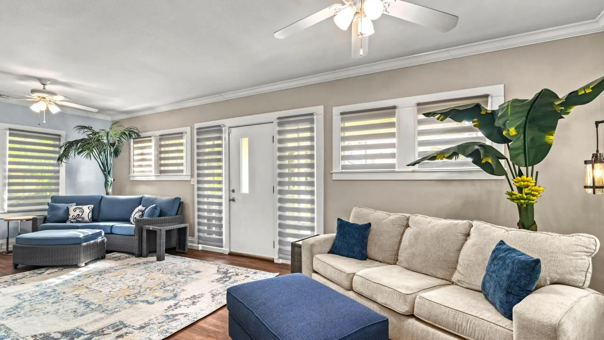 - 1745 Holiday home