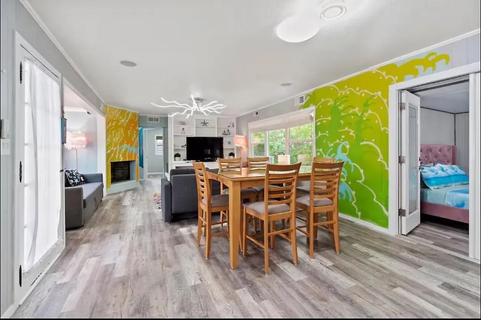 Apartment Trendy & Relaxing - Close To - Pool - Hot Tub *
