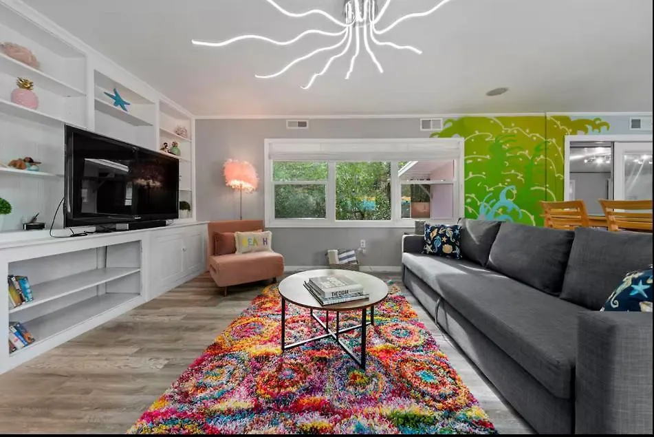 Spacious Unique Heated Pool 2 Hot Tubs Pkg Apartment Sarasota