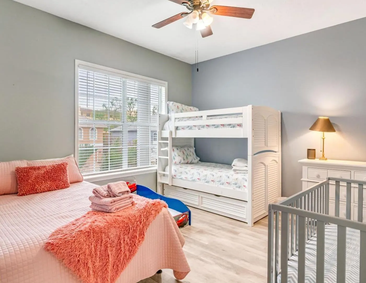 Siesta Key Marvel Pool Deeded Access * Sarasota