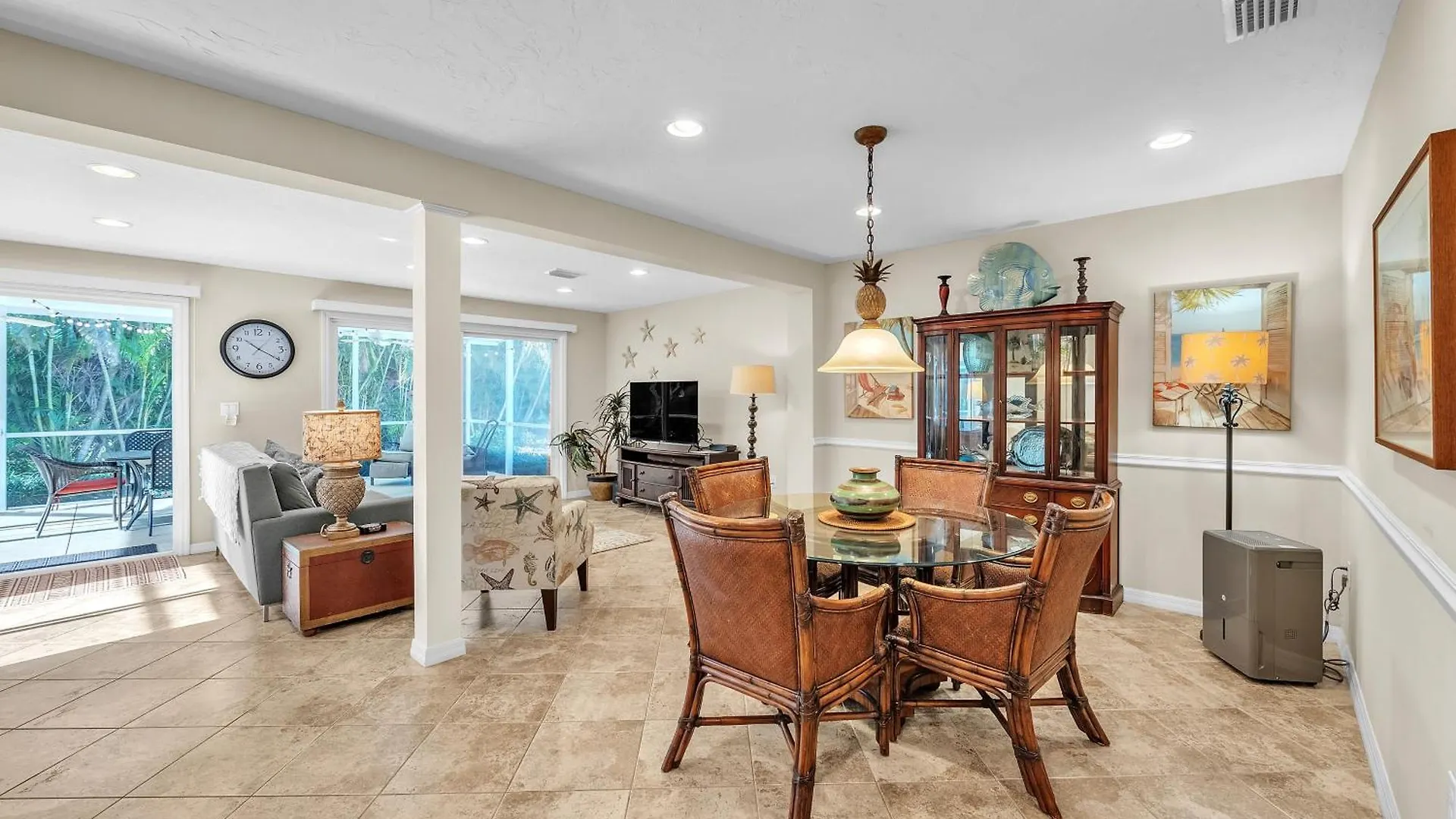 Comfy With Heated Pool Near Siesta Key Holiday home