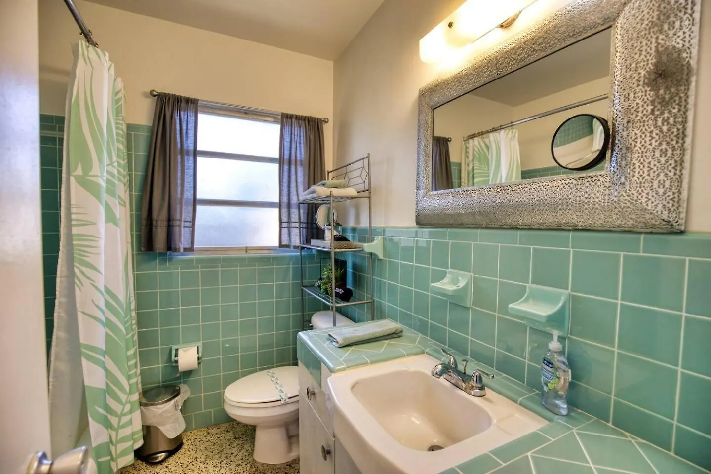 Holiday home Retro-inspired Stay, Bbq Patio, Close To Downtown *
