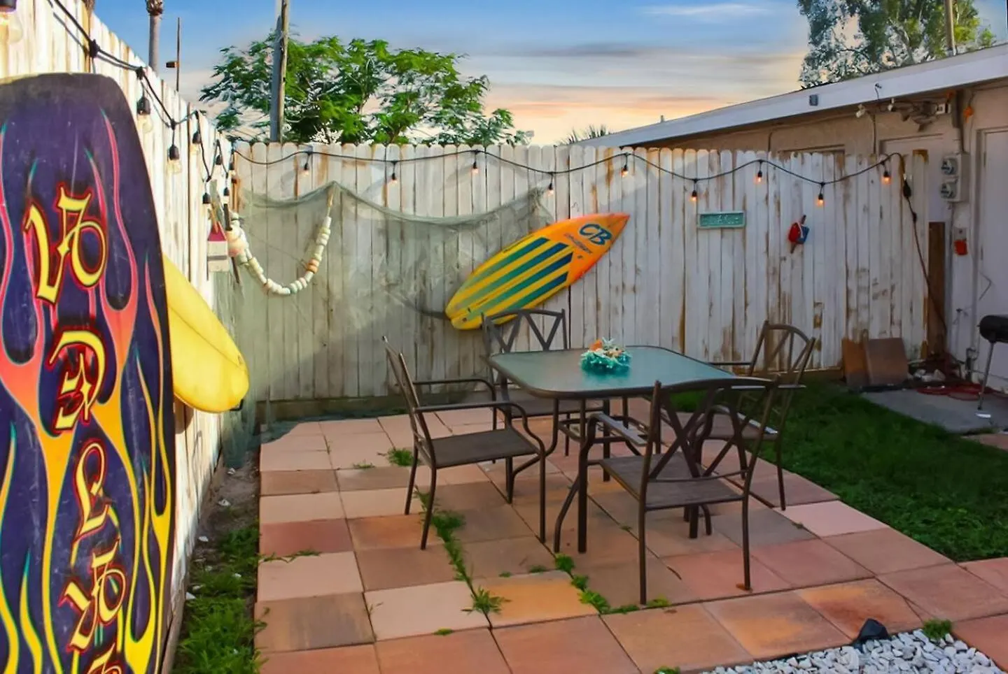 Quiet 2br1ba Firepit Near Holiday home *