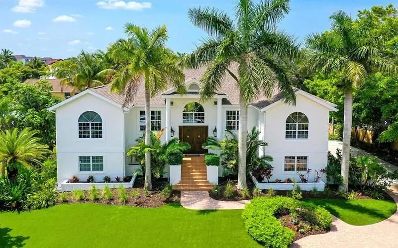 Siesta Key Marvel Pool Deeded Access Holiday home Sarasota