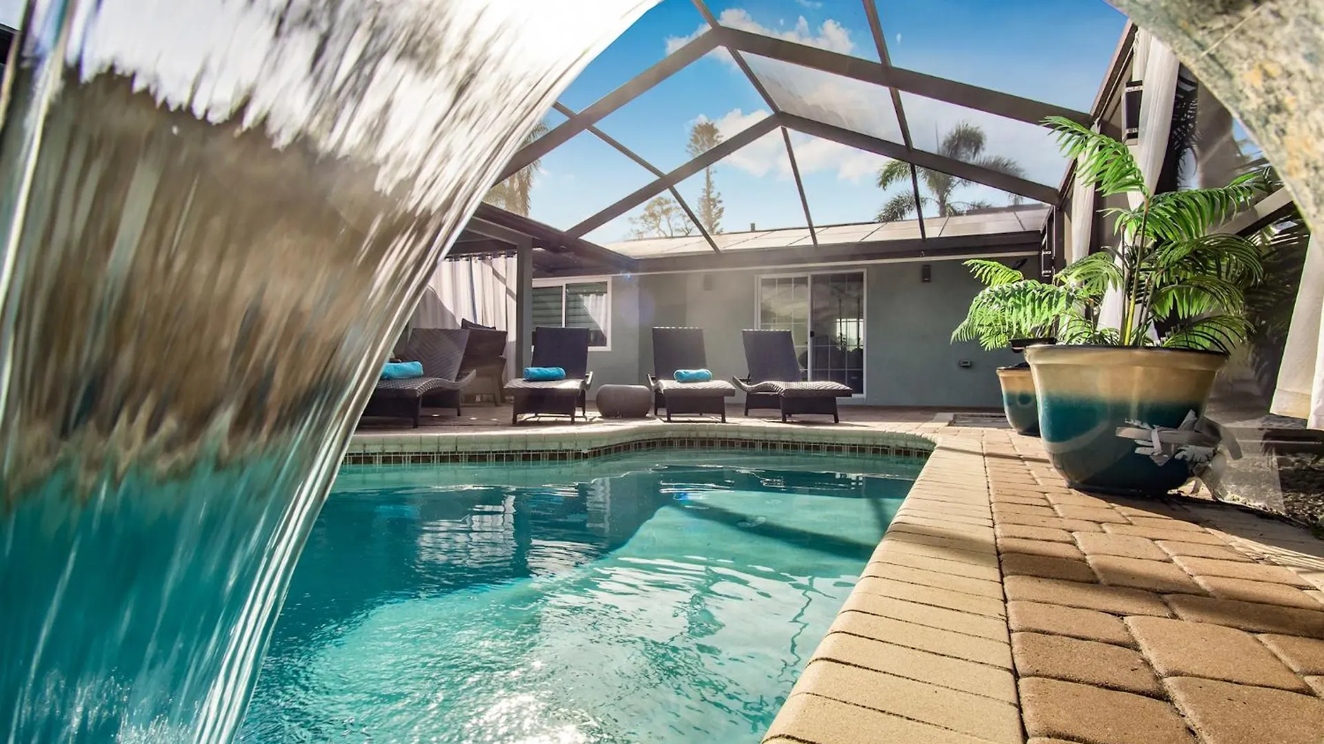 Luxury Zen Den With Heated Pool Just Off Siesta Key Sarasota
