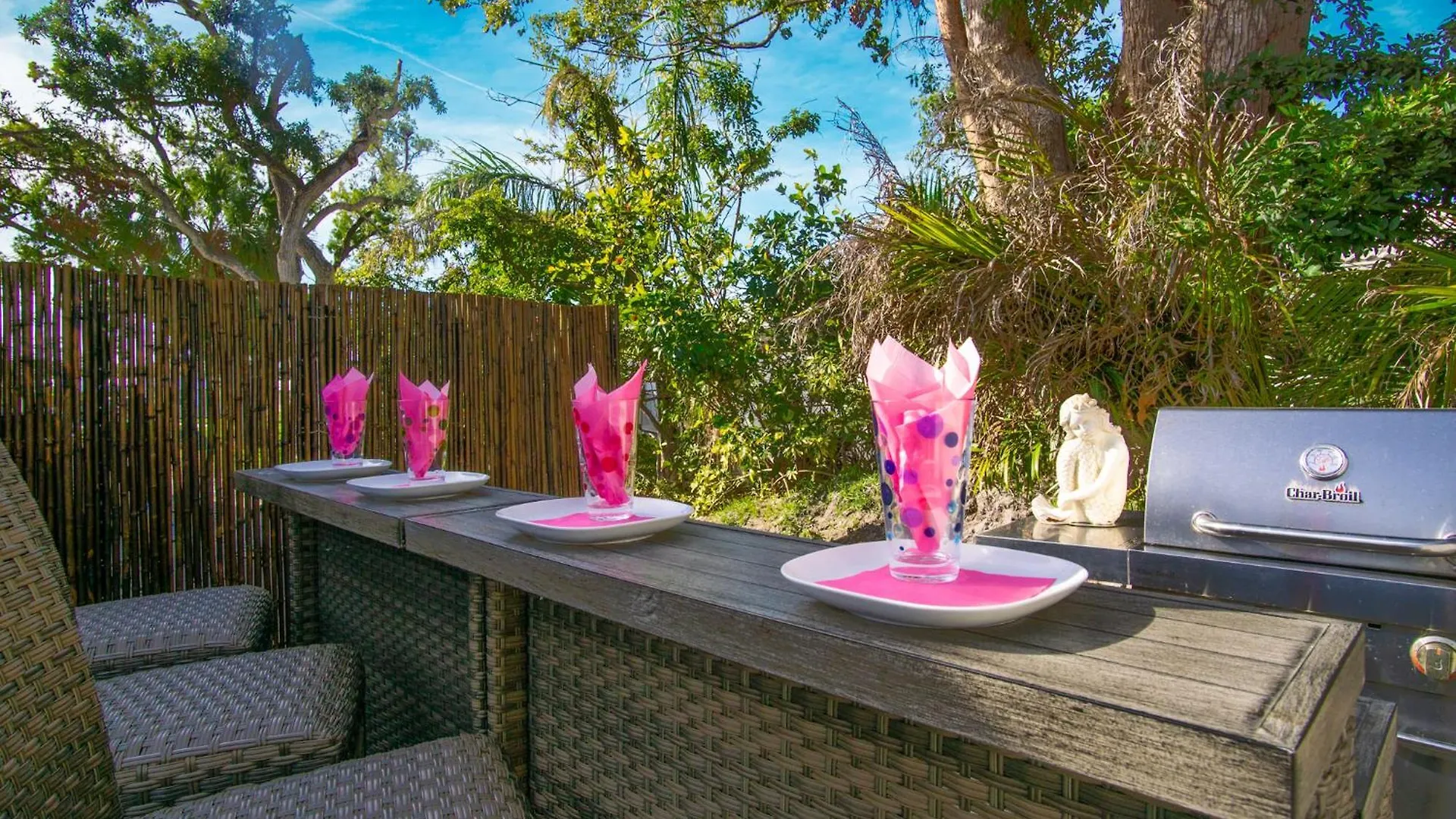 Luxury Zen Den With Heated Pool Just Off Siesta Key *