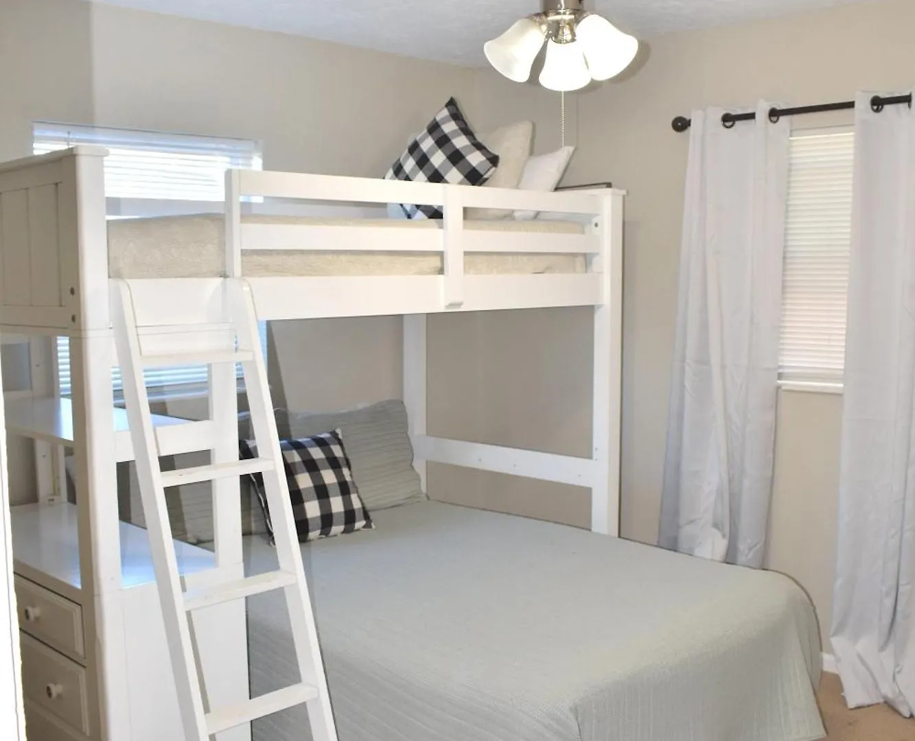 Coastal Oak * Sarasota