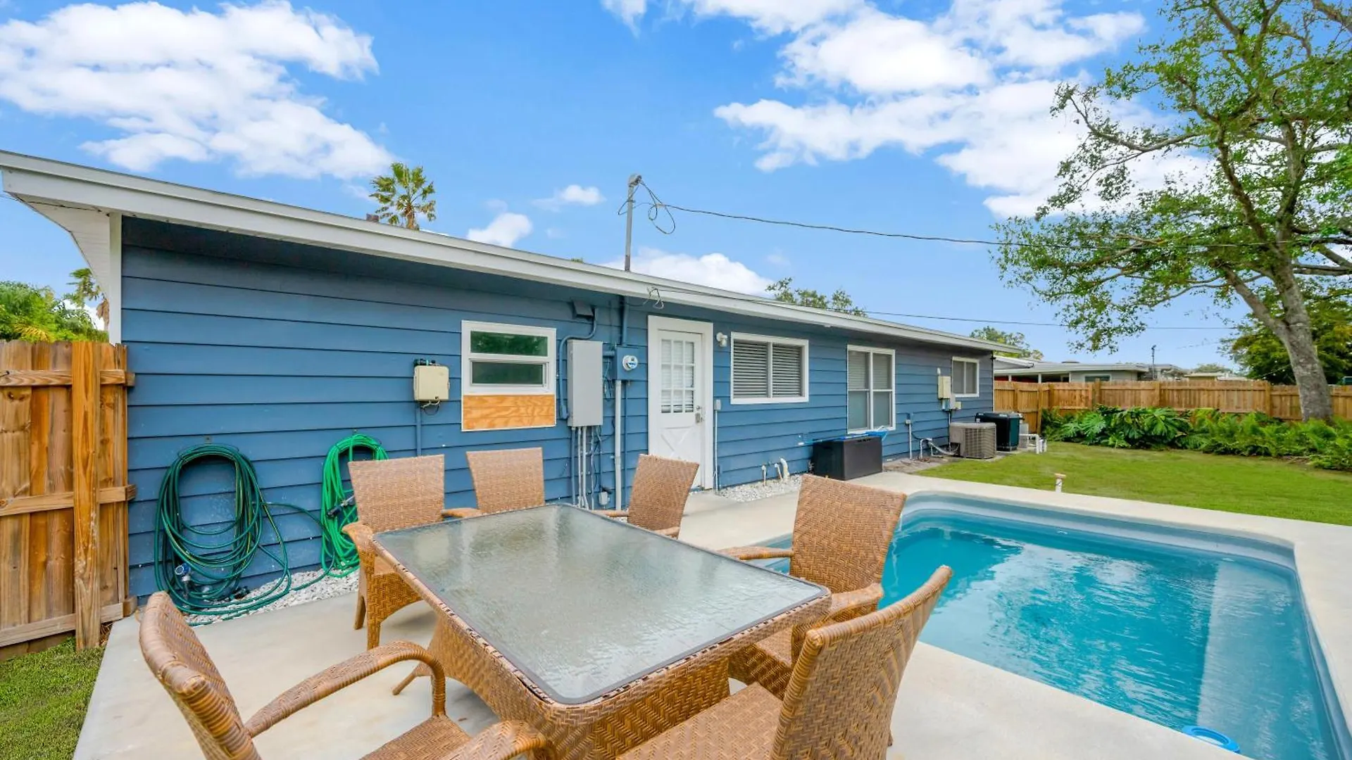 Remodel House With Heated Pool, Patio And Gas Grill! *