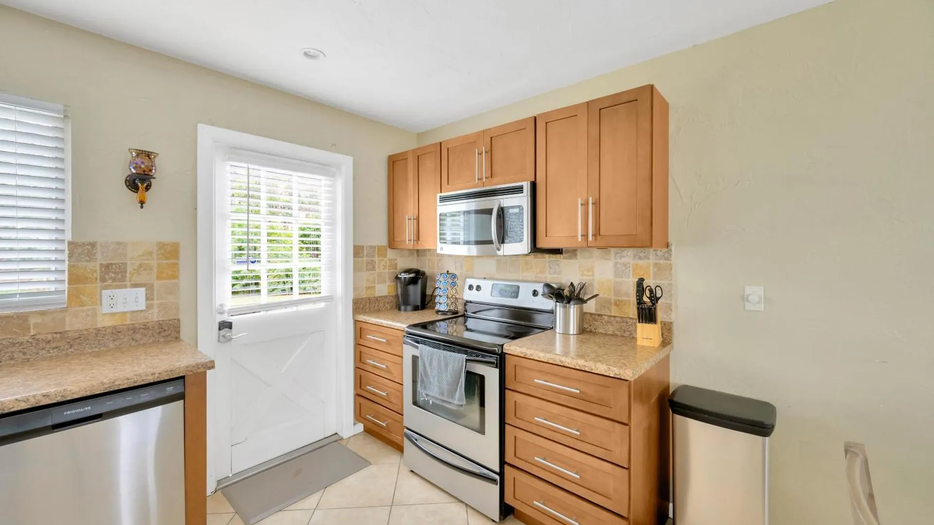 Remodel House With Heated Pool, Patio And Gas Grill! 度假居 *