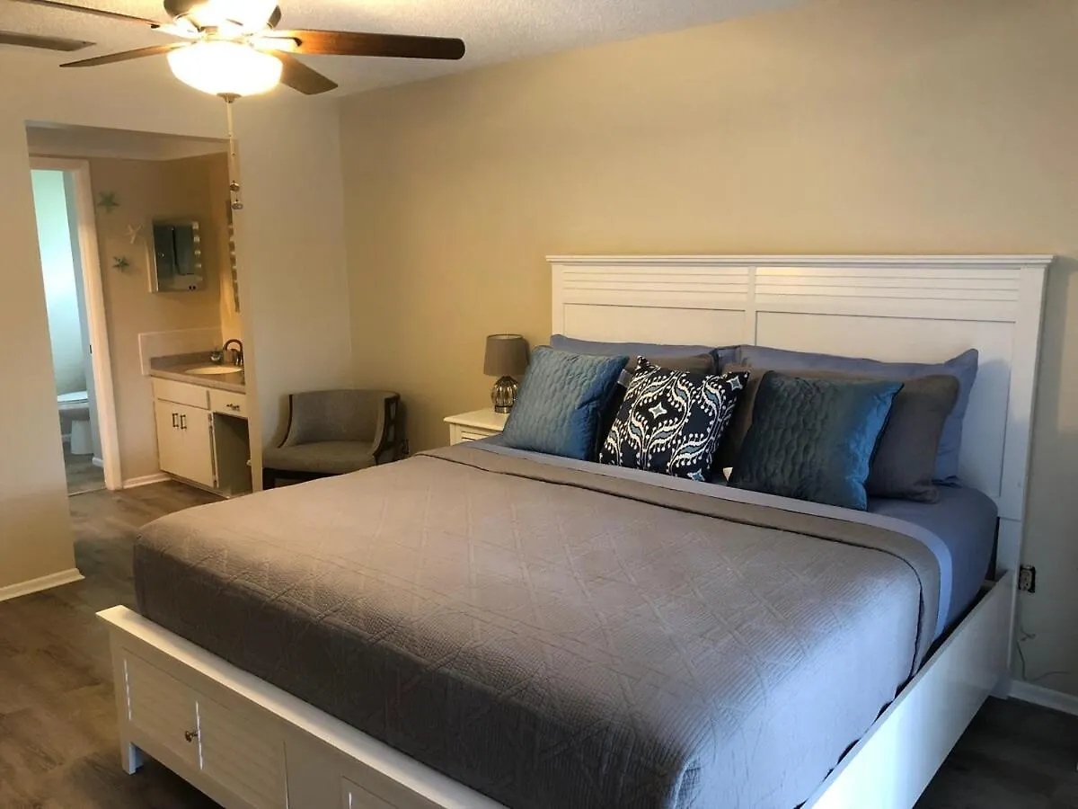 Spacious 2bedroom - 2bathroom House - 5 Min To Siesta Key With Heated Pool Holiday home