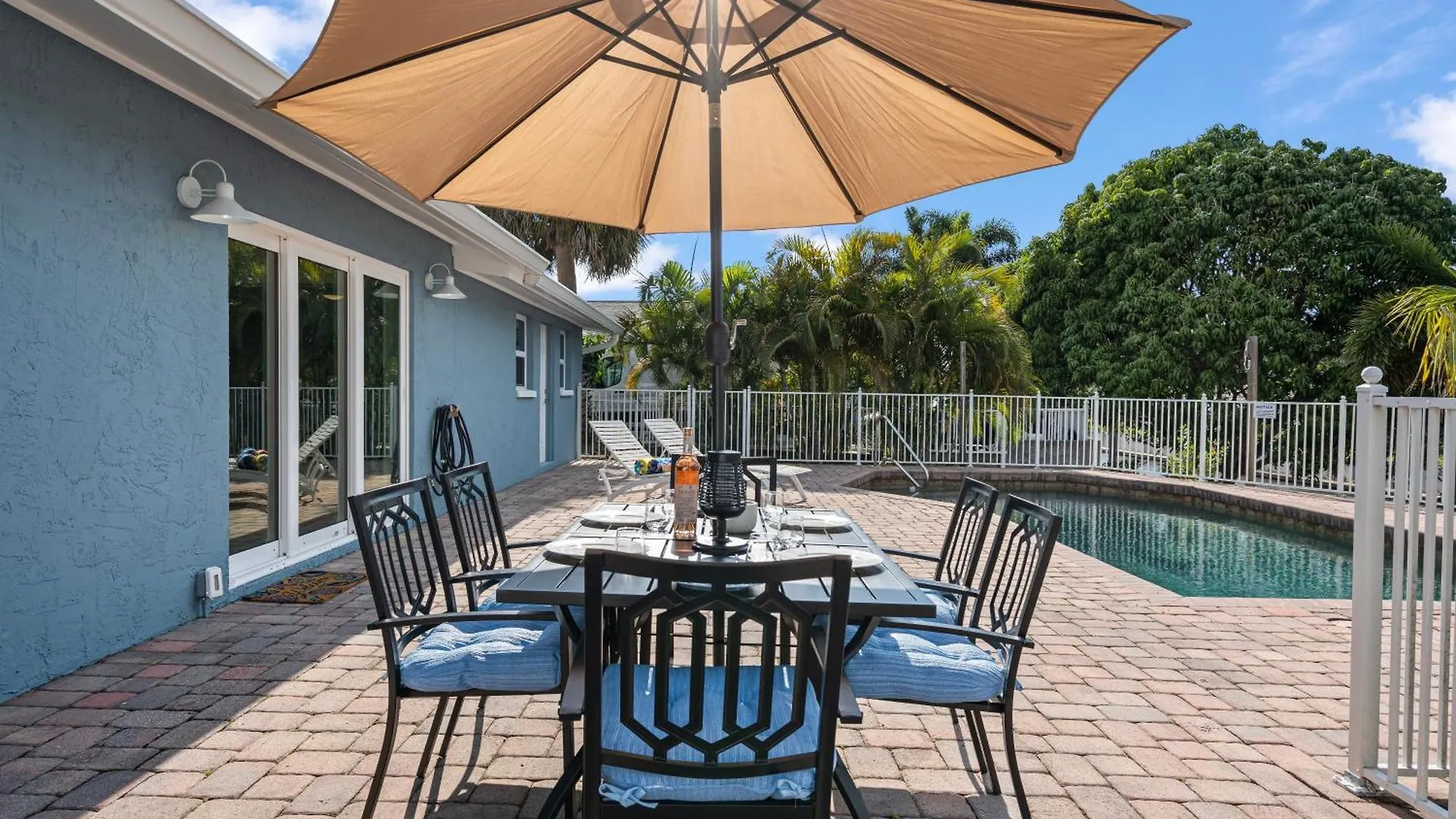 3 Bed, 3 Bath, Pool With Boat Dock