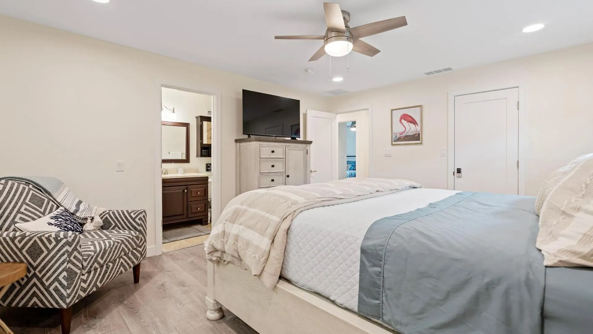 3 Bed, 3 Bath, Pool With Boat Dock Sarasota