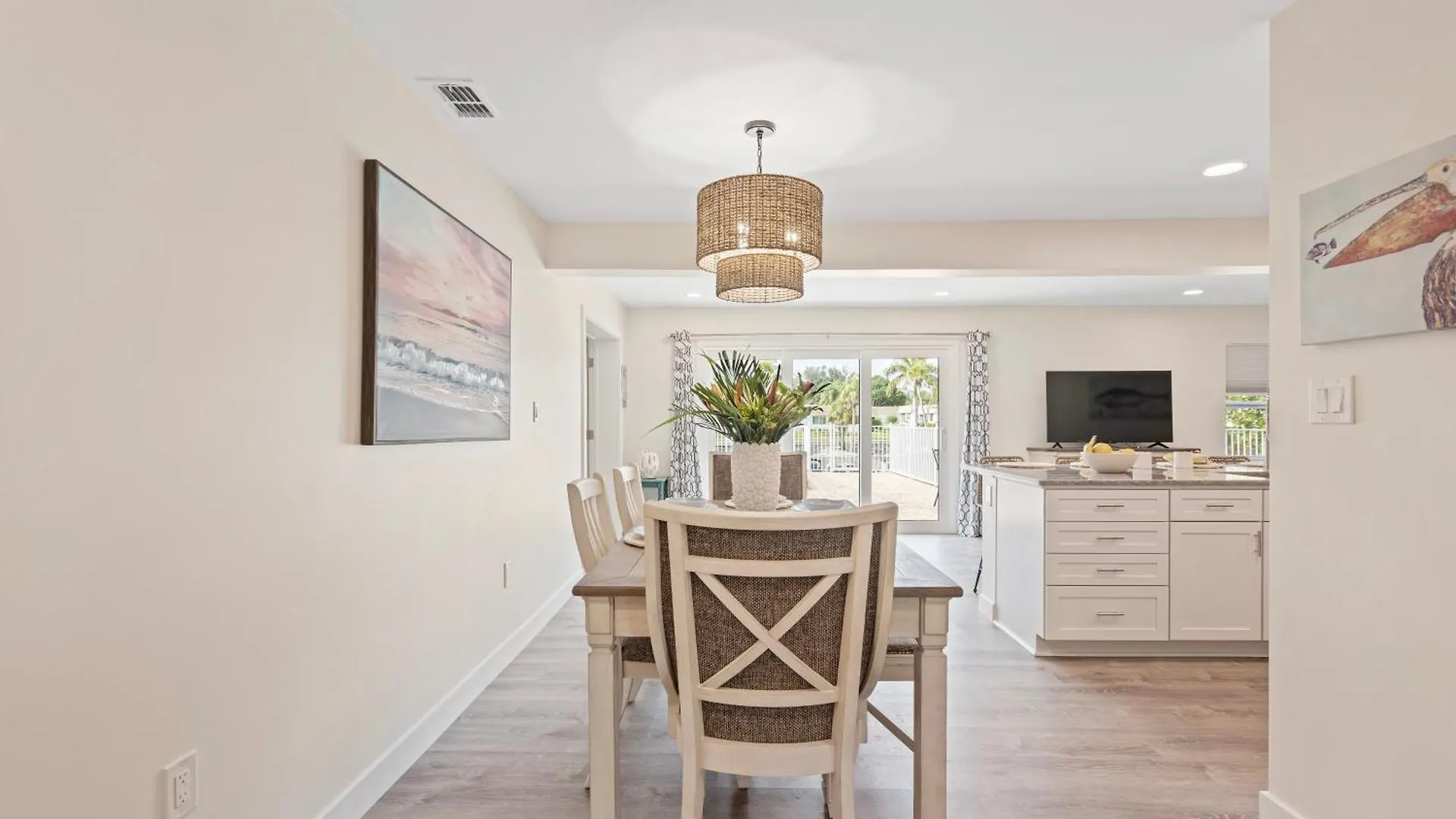 3 Bed, 3 Bath, Pool With Boat Dock Villa Sarasota