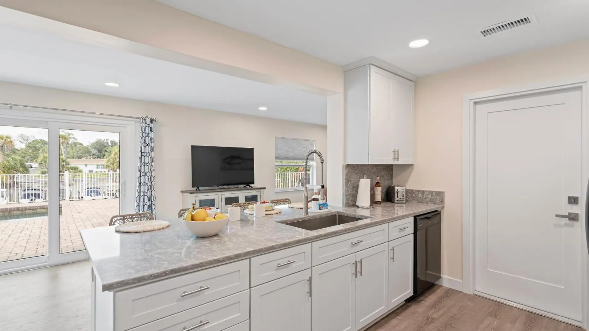 Villa 3 Bed, 3 Bath, Pool With Boat Dock Sarasota