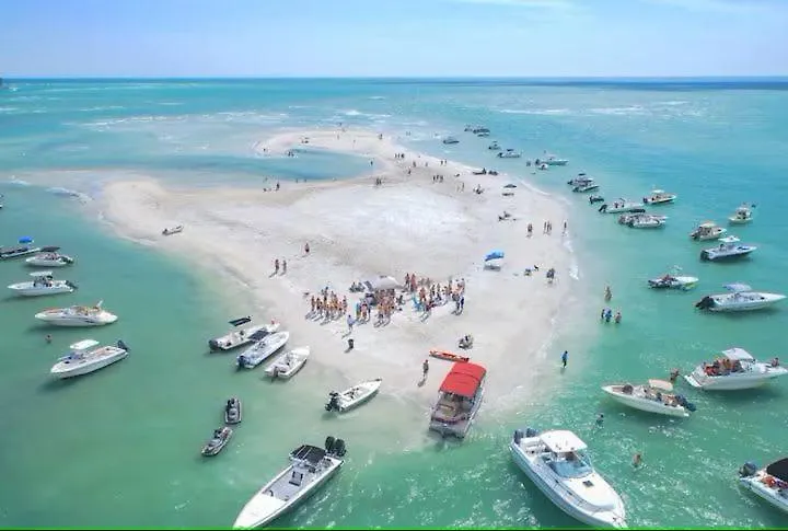 Holiday home Charming 2br Lagoon-view Steps To Siesta Key *