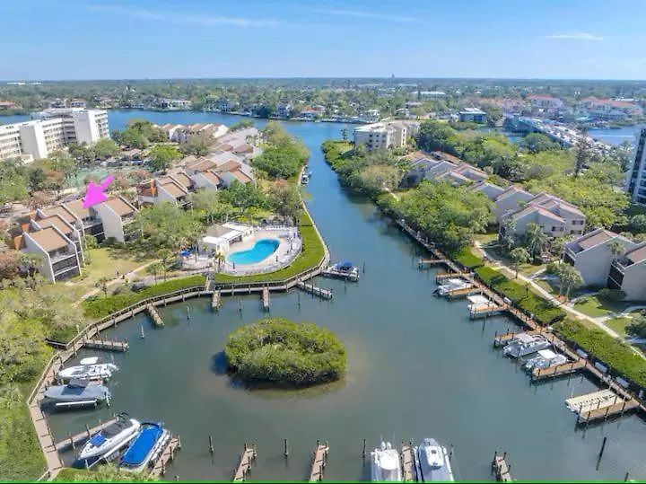 Charming 2br Lagoon-view Steps To Siesta Key Holiday home