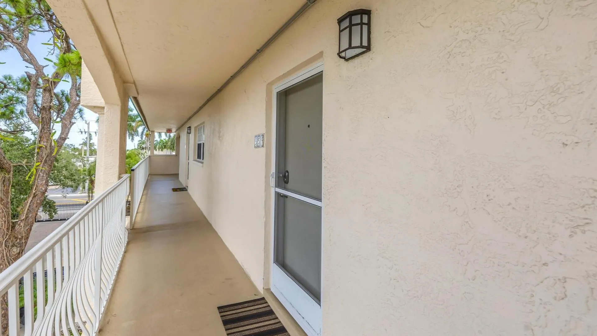 Holiday home 2br- 359pbc Sarasota