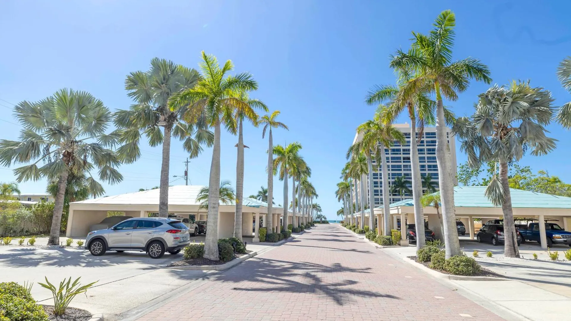 2br- 359pbc * Sarasota