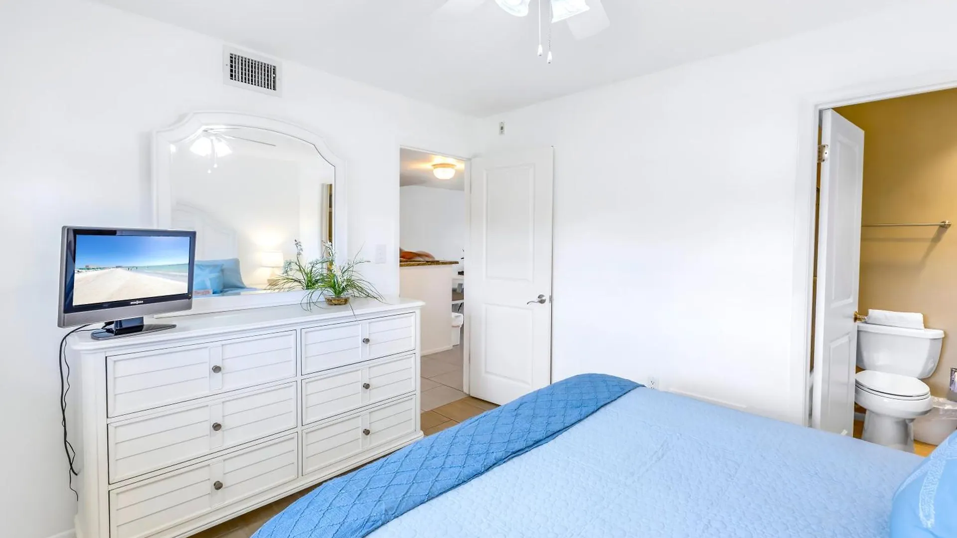 Holiday home 2br- 359pbc