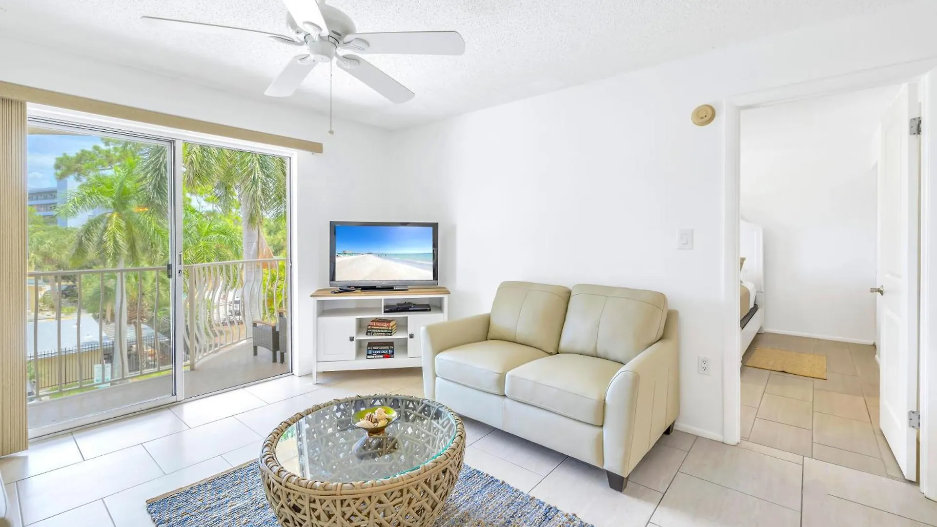 Holiday home 2br- 359pbc Sarasota