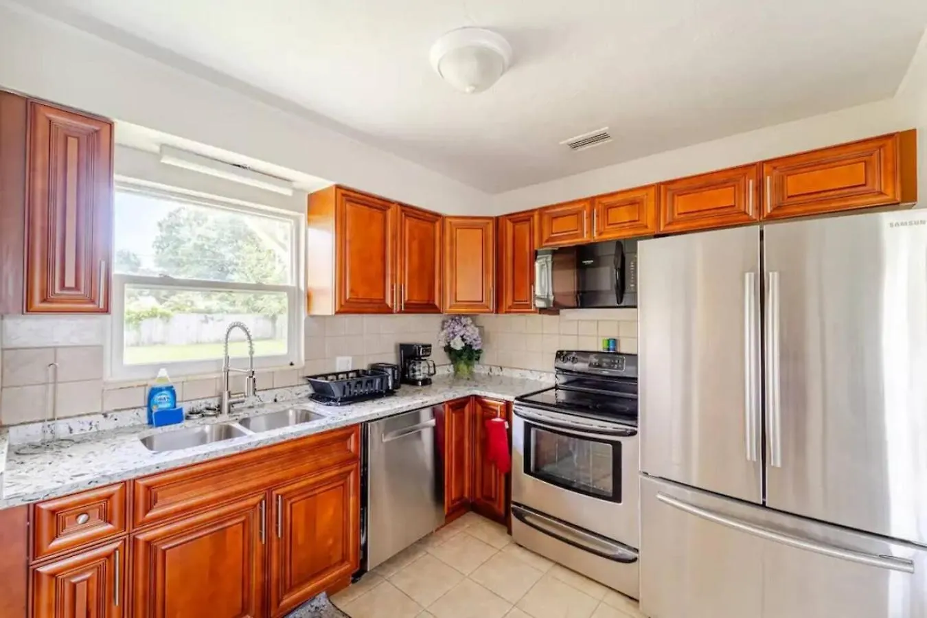 Pvt In Shared Near Holiday home Sarasota