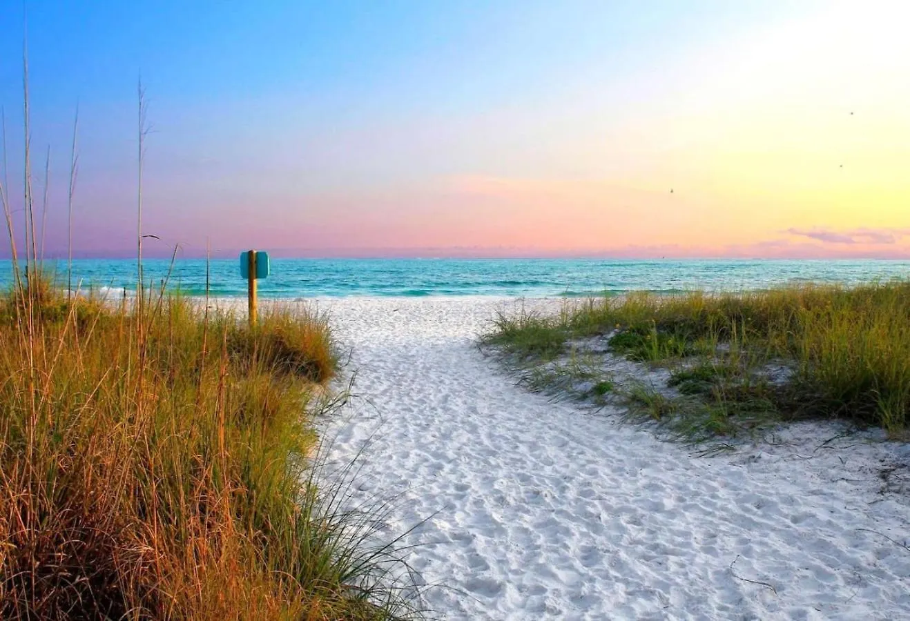 Peaceful Oasis 7 Min To Siesta Key * Sarasota