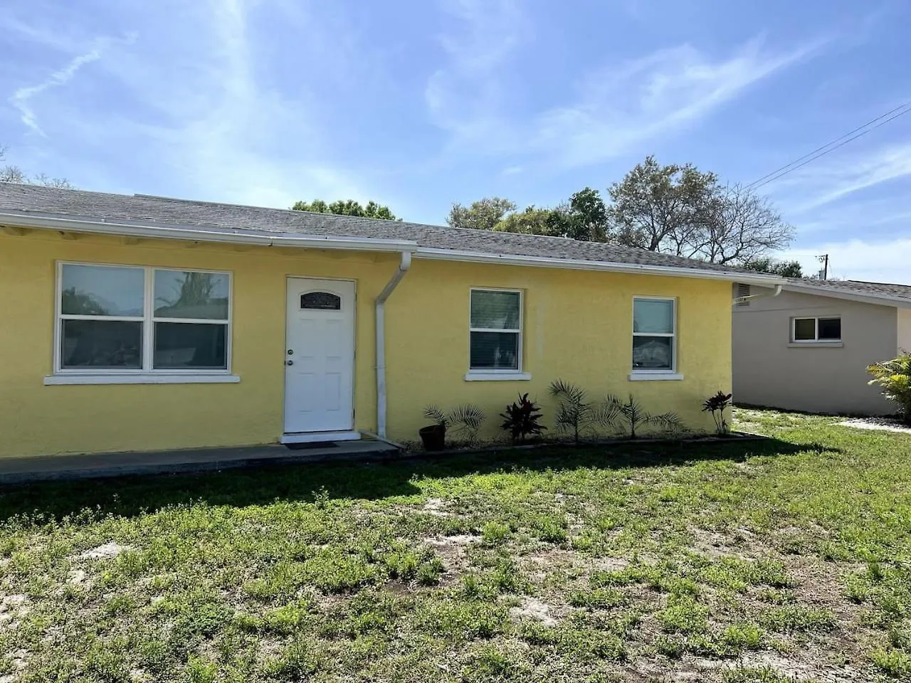 Peaceful Oasis 7 Min To Siesta Key Holiday home *