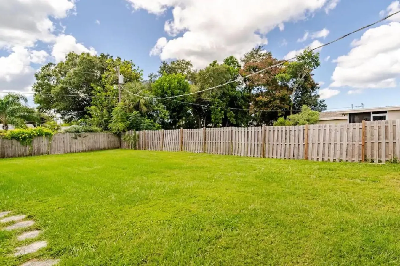 Holiday home Pvt In Shared Near