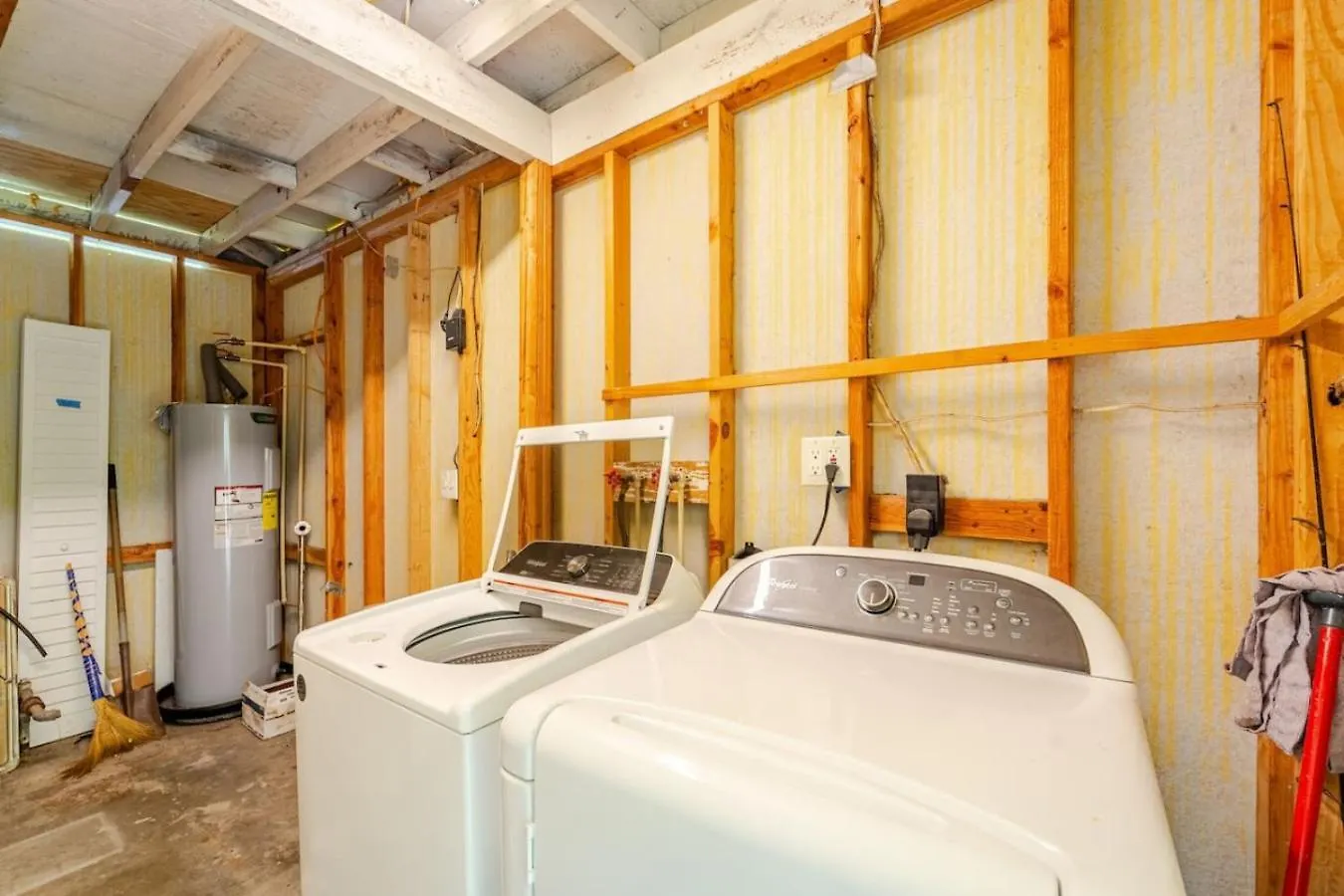 Pvt In Shared Near Holiday home Sarasota