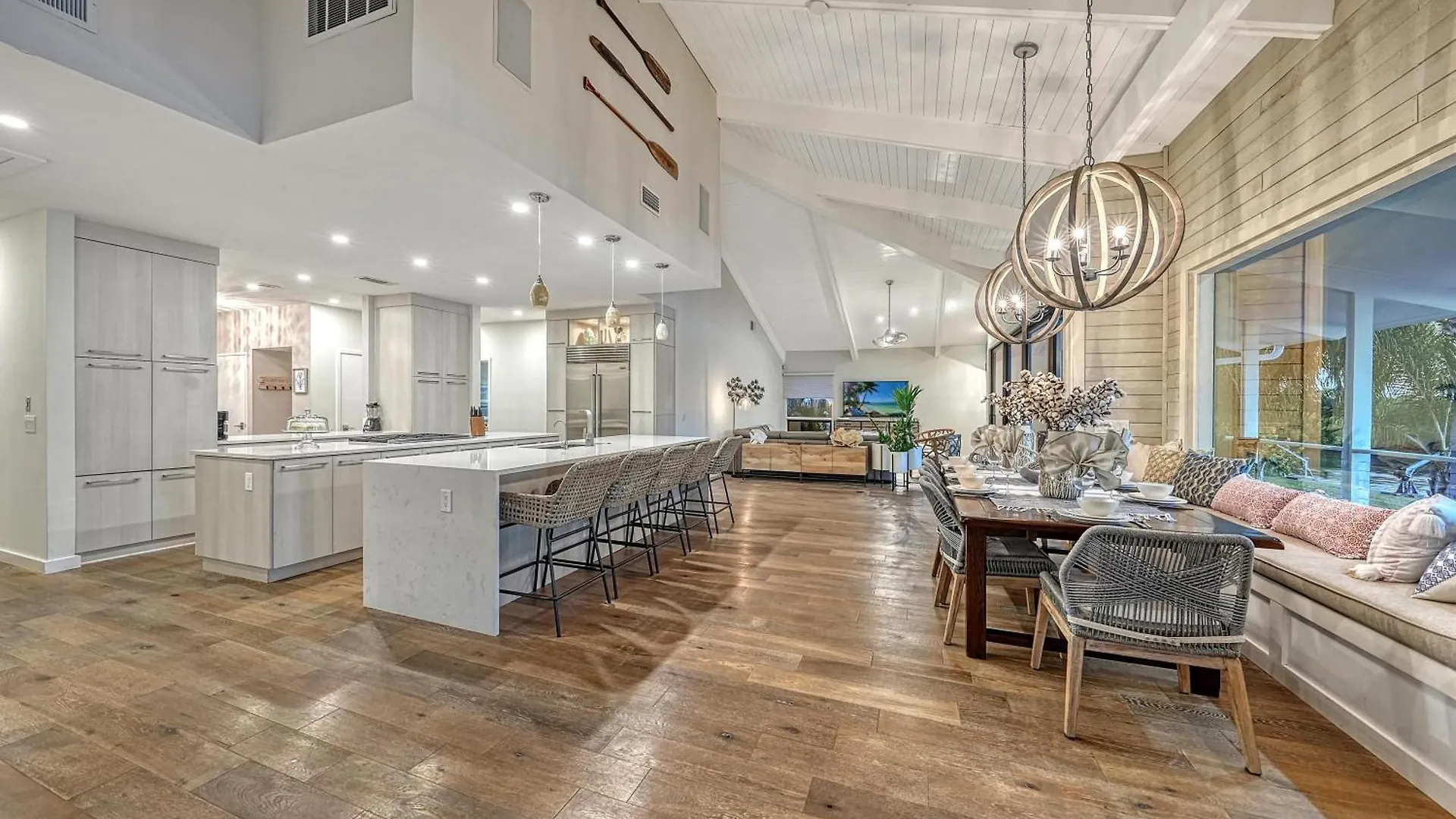 The Pearl On The Bay - 1370