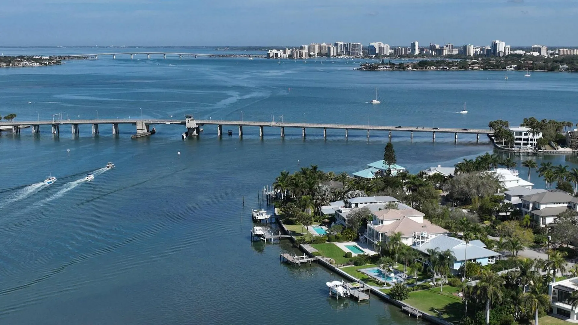 The Pearl On The Bay - 1370 *