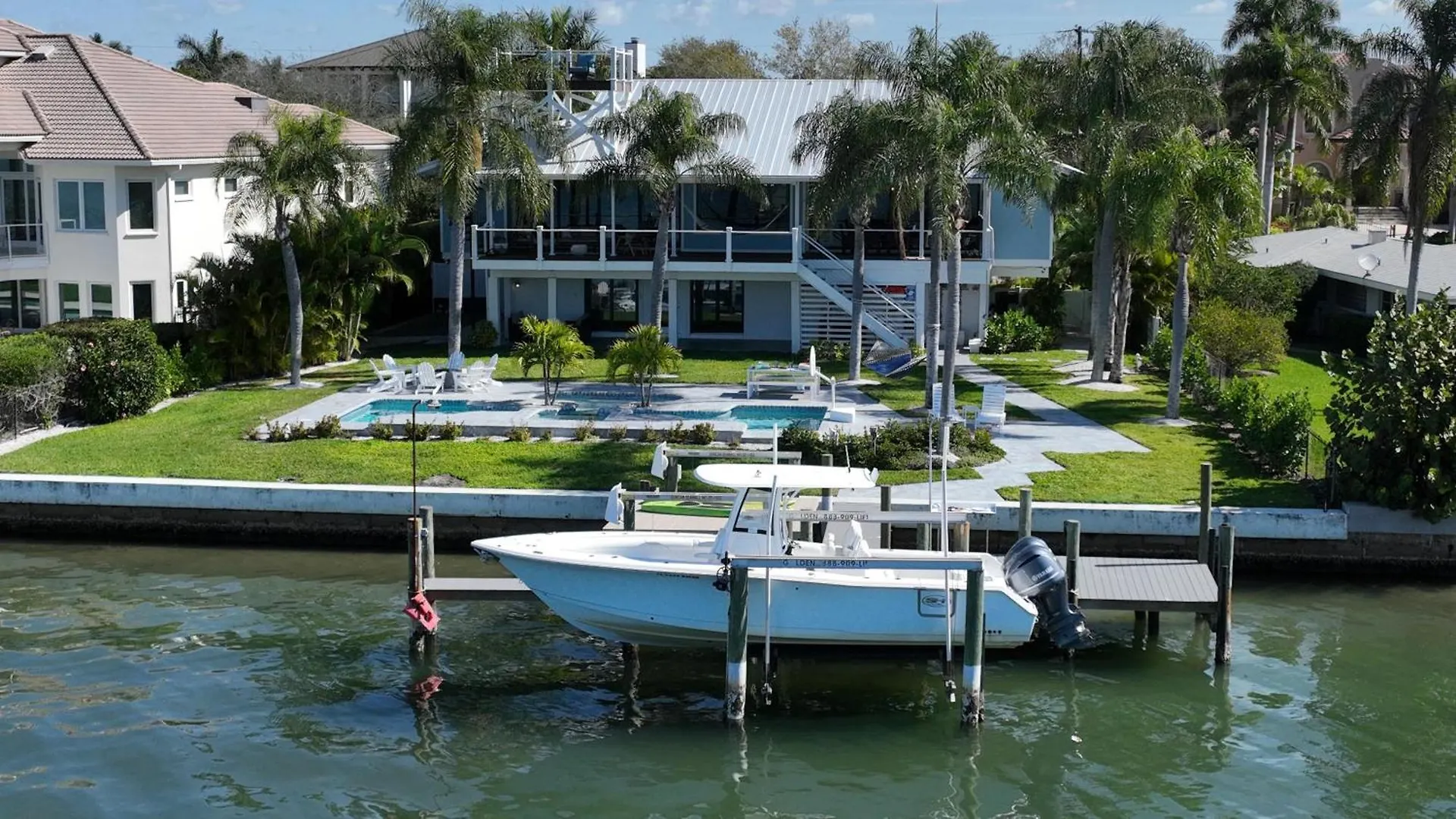 The Pearl On The Bay - 1370 Holiday home